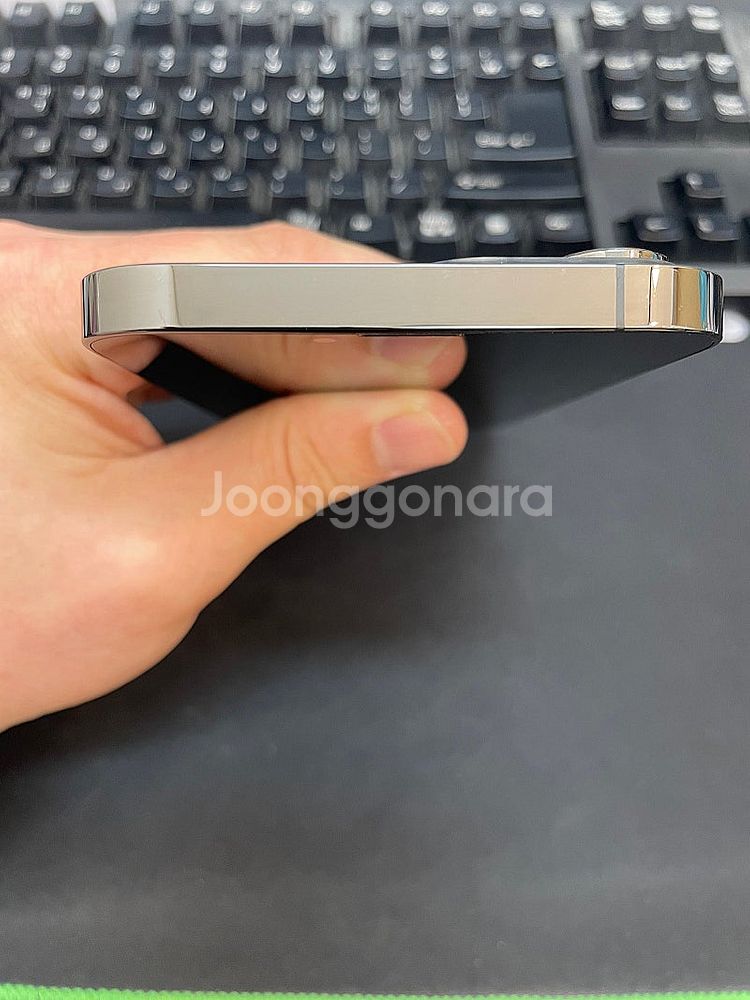 아이폰13프로맥스 블랙 128GB 배터리92% 상태좋은...--3