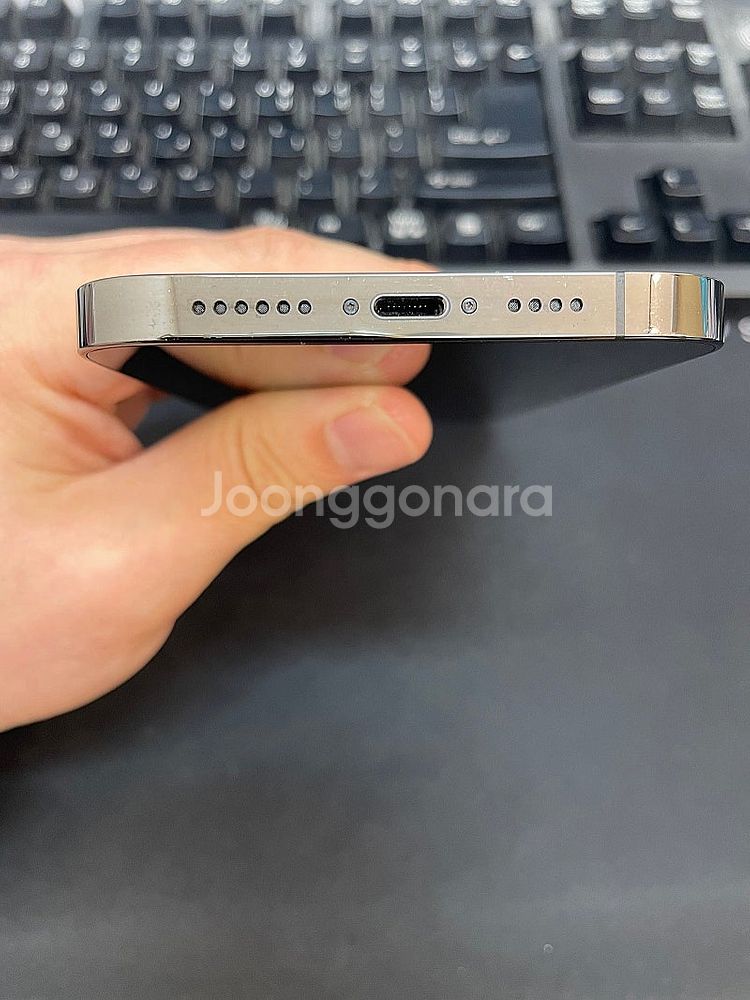 아이폰13프로맥스 블랙 128GB 배터리92% 상태좋은...--5