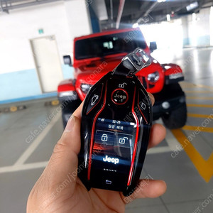 지프 뉴랭글러 신형 스마트키 분실시 긴급 키복사, 최신형 LCD 액정 디지털키로 JEEP 전용 로고 맞춤형 업그레이드 전환 제작