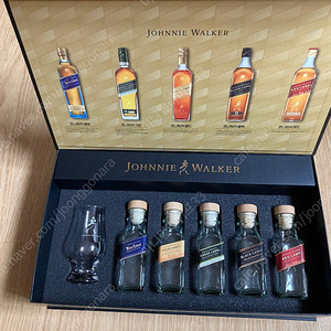 새상품)johnnie wallker 미니병,잔 패키지(운포10만