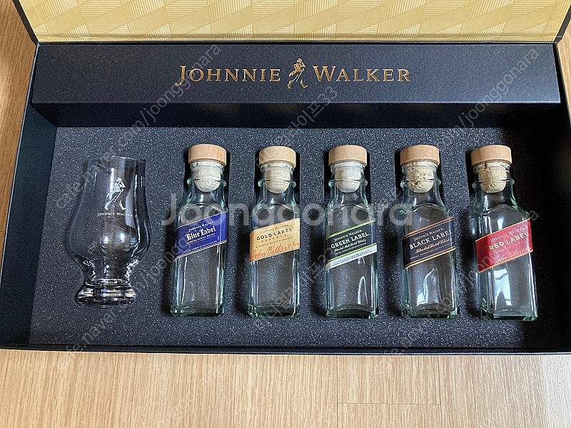 새상품)johnnie wallker 미니병,잔 패키지(...--1