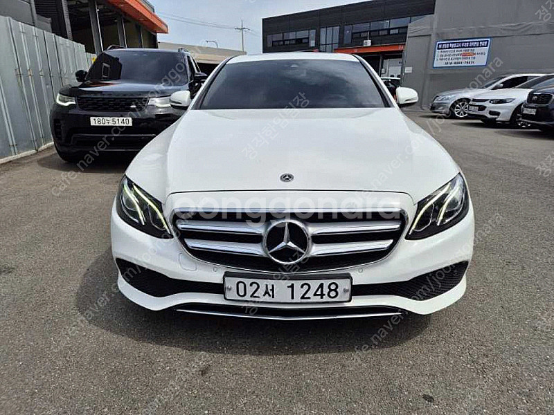 벤츠 E-클래스 W213 E200 아방가르드 판매합니다...--0