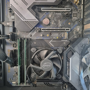i7 10700(내장그래픽) + asrock z490 extreame
