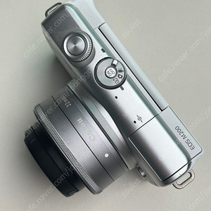 캐논 M200 , M100 , 22mm , 15-45mm , 니콘 P1000 , 파나소닉 루믹스 G7 , 14-42mm