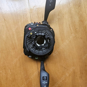 BMW F10 520D 칼럼 스위치 다기능 스위치 판매합니다.