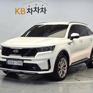 쏘렌토 중고 신형 쏘렌토 MQ4 중고 쏘렌토 중고차 흰색 2021년식 63,000km 디젤 2.2 2WD 노블레스 수원중고차