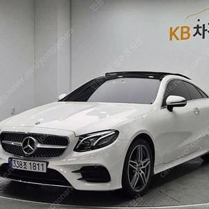 벤츠 E클래스 중고차 벤츠 중고차 수입중고차 흰색 2017년식 40,315km E220d 쿠페 저렴한 중고차