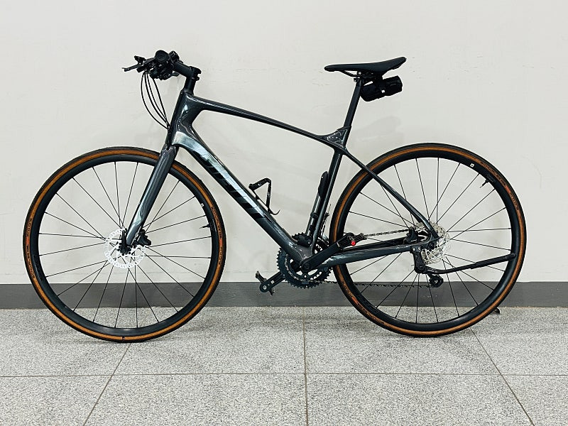 자이언트 패스트로드 어드밴스2 카본하이브리드 ml사이즈--0