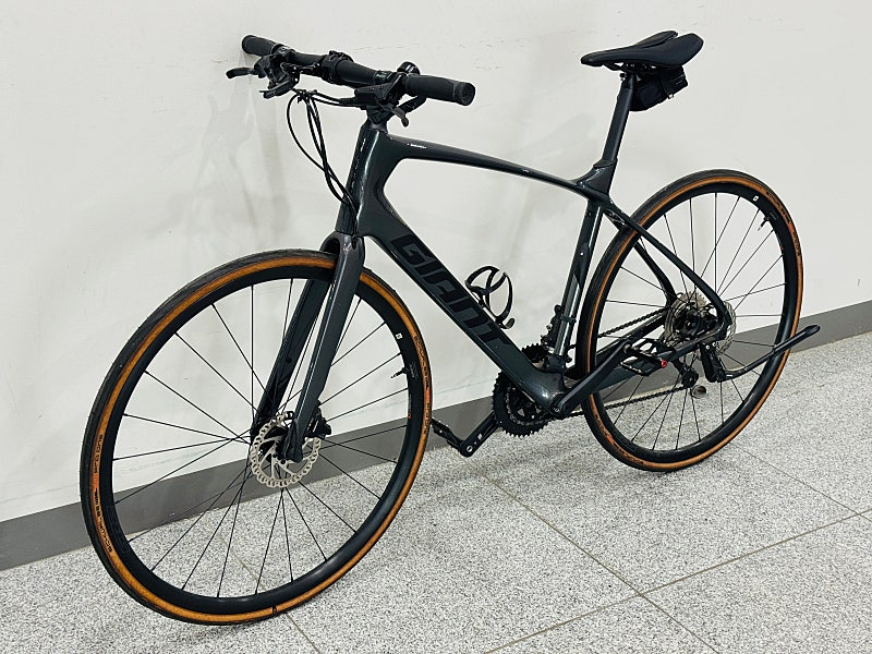 자이언트 패스트로드 어드밴스2 카본하이브리드 ml사이즈--1