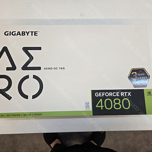 기가바이트 RTX4080 AERO 화이트 판매합니다.