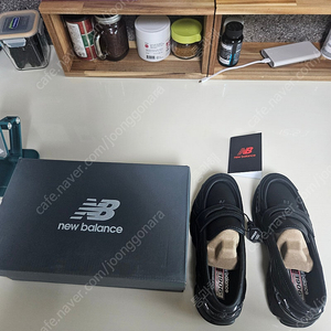 뉴발란스 1906L 로퍼 팝니다