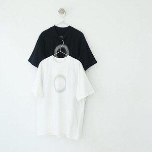 좌쓰 Goldwin x spiber T-Shirt 골드윈 스파이버 한정판 반팔 티셔츠 / 블랙, 화이트