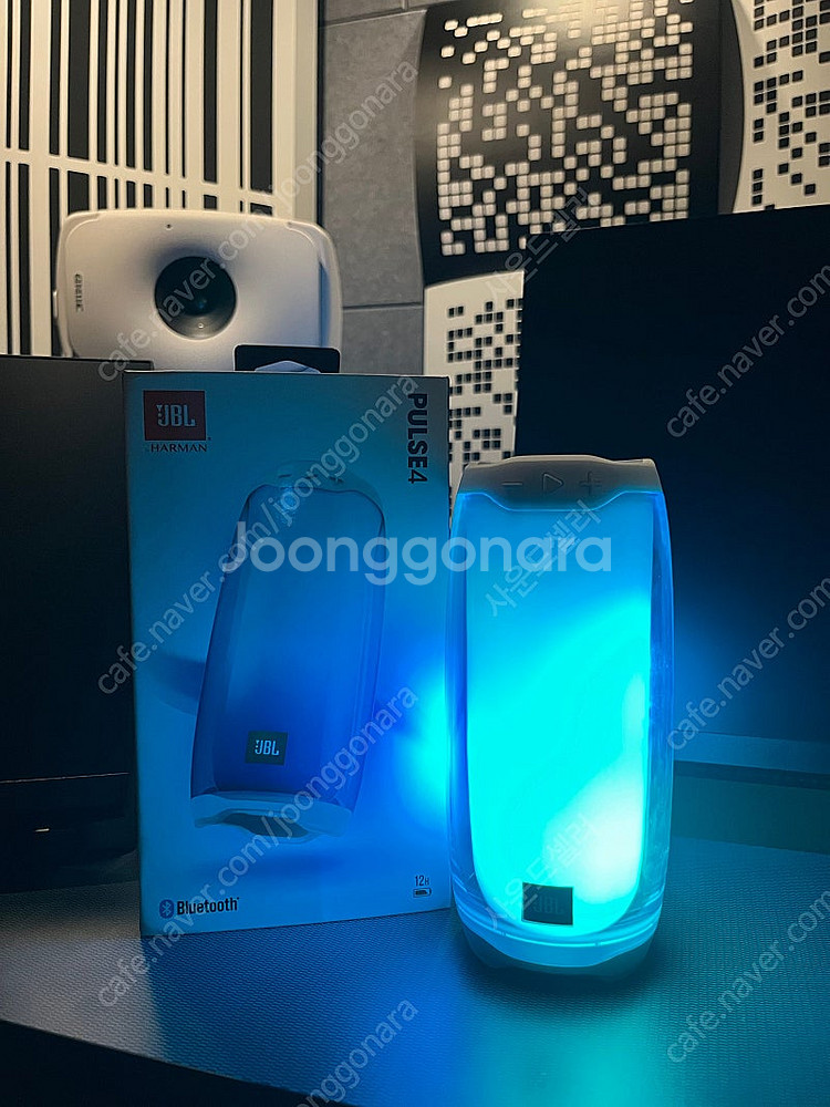 JBL Pulse 4 블루투스 스피커 판매합니다. (풀...--1