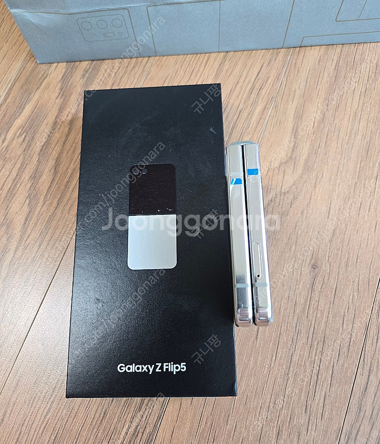 (앞,뒤판 올수리) 갤럭시 플립5 512g--7