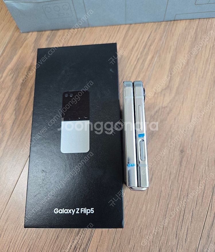 (앞,뒤판 올수리) 갤럭시 플립5 512g--8