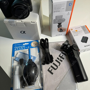유튜브 브이로그 카메라 소니 미러리스 ZV-E10m2k + 무선슈팅그립 팝니다