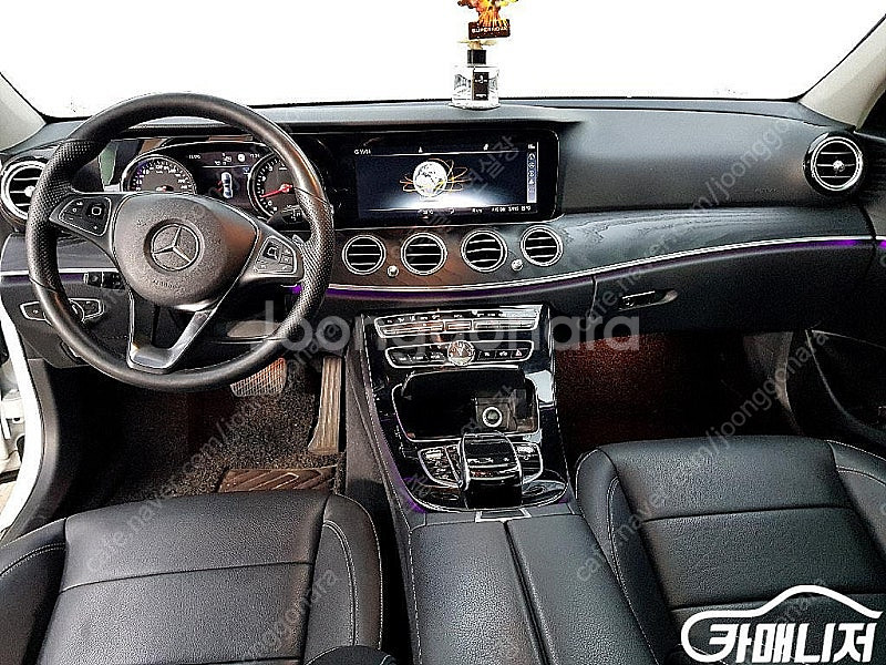 [벤츠]E-클래스 W213 E200 아방가르드 (5인승...--5