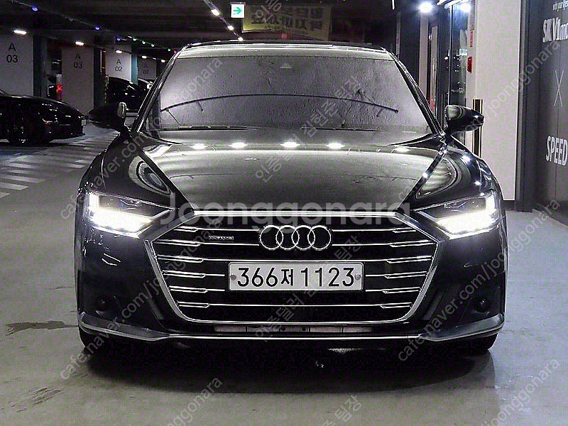 아우디 중고 A8 검정색 2020년식 75,380km ...--2