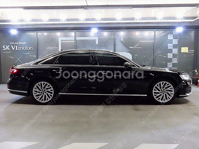 아우디 중고 A8 검정색 2020년식 75,380km ...--3