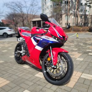 CBR600RR 2025년 신차 무주행 순정