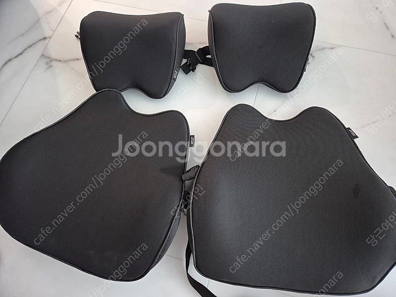지토스 자동차 허리쿠션 1회잠깐사용--0