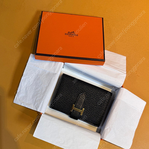 Hermes Bearn Card Holder 에르메스 베안 카드지갑. (미조레가죽-블랙/메탈금장)
