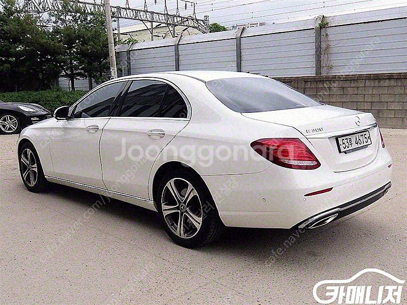 [벤츠]E-클래스 W213 E300 4MATIC 아방가...--3