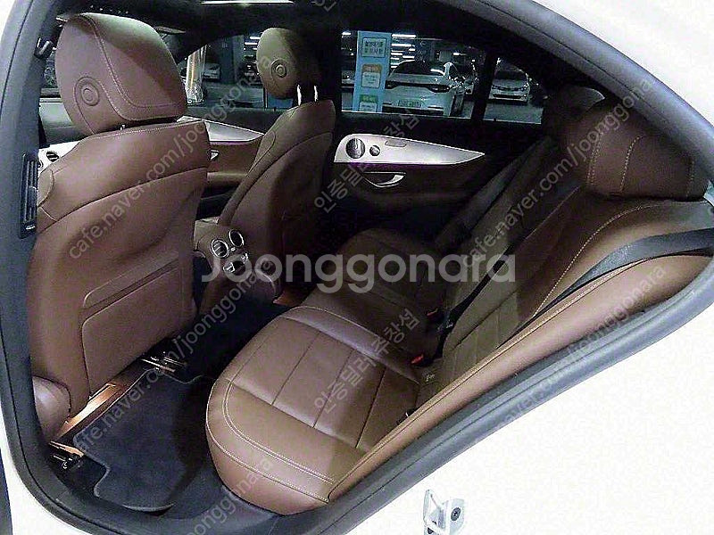 E클래스중고 벤츠 E클래스 하이브리드 중고 W213 E...--8