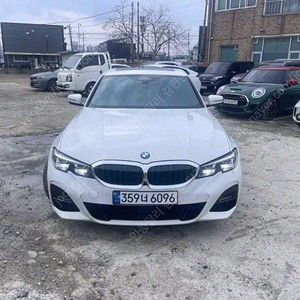 BMW 3시리즈 중고 BMW 중고 BMW 3시리즈 중고차 할부가능 흰색 2021년식 55,101km 320i M 스포츠 중고차 시세비교