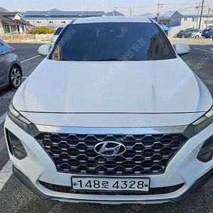 싼타페 TM 중고 싼타페 중고 가격 흰색 2020년식 67,952km 디젤 2.0 2WD 프리미엄 수원중고차