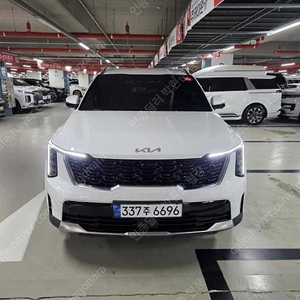 쏘렌토 중고 가격 쏘렌토 중고차 쏘렌토 하이브리드 중고 2024년식 7,695km 1.6T 2WD 시그니처 중고자동차