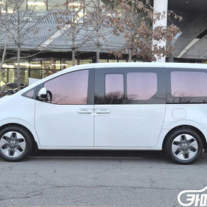 [현대]스타리아 4WD 디젤 투어러 11인승 모던 (0톤) 2022 년 중고차 ★군미필,저신용자 전용 할부★