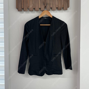 띠어리 블랙 린넨 자켓 정품/ 랑방 마인 더캐시미어 타임 코스 마쥬 산드로 오르 폴로 미샤