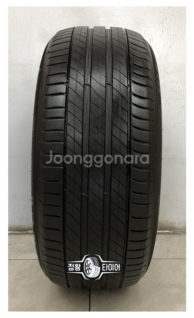 중고타이어 미쉐린 프라이머시4 225/50R18 컨트리...--5