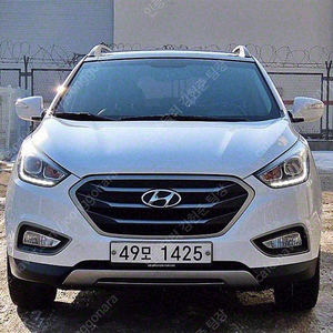 투싼 중고 투싼 중고가격 투싼 중고차 흰색 2015년식 디젤(E-VGT)2WD 스마트 스페셜 개인사업자 차량구매
