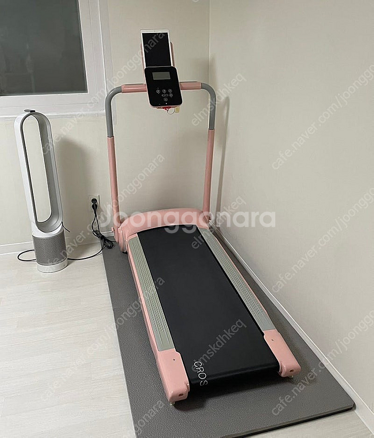 미사용새제품팝니다. 최신형 크로스엑스 런닝머신 워킹머신...--0
