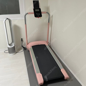 미사용새제품팝니다. 최신형 크로스엑스 런닝머신 워킹머신 워킹패드 저렴합니다.