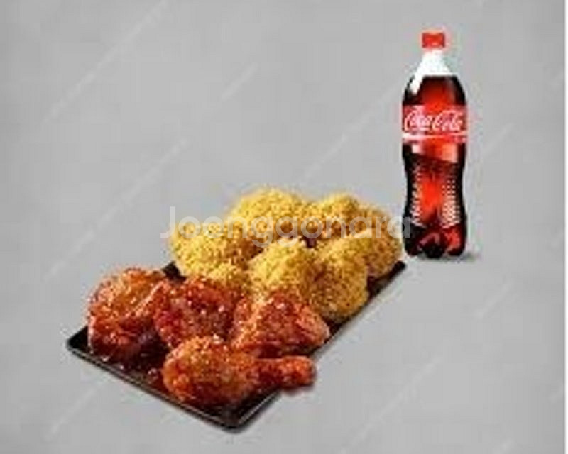 Bbq 황올반 양념반 콜라 세트 21000 팔아요--0