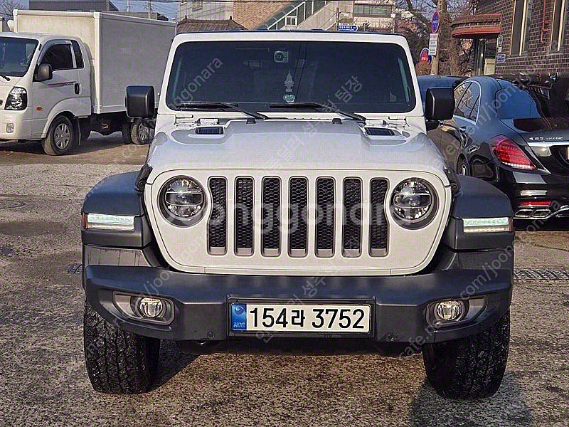 지프 랭글러 중고 랭글러 루비콘 중고 흰색 2020년식...--0