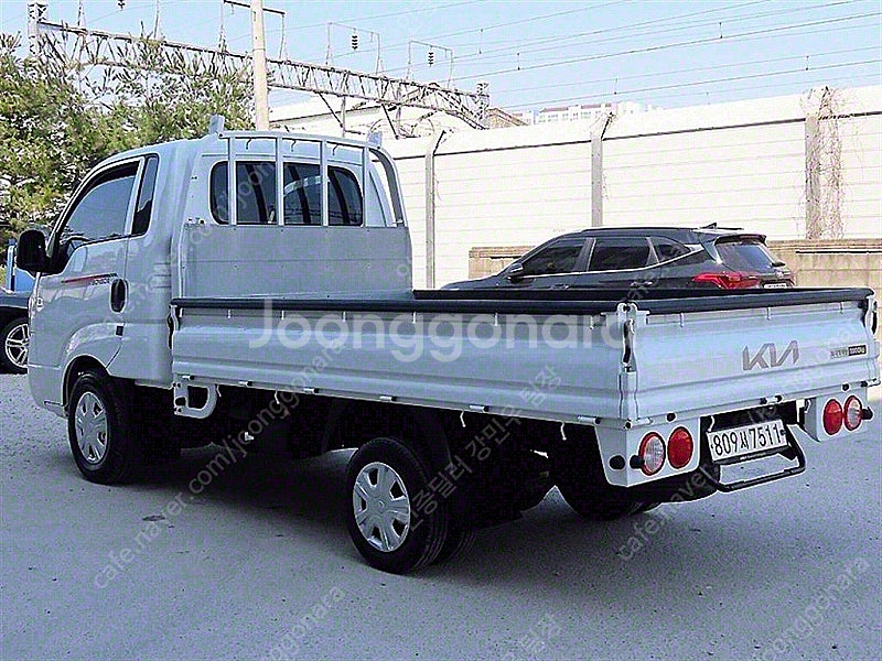 봉고3 중고차 할부 더 뉴 봉고3 카고 1톤 4륜 흰색...--3