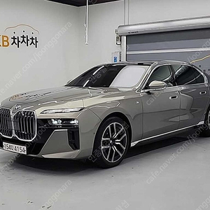740D중고 BMW 7시리즈 중고 (G70) 740D XDRIVE M 스포츠 법인사업자, 개인사업자 이용가능한 중고차리스 강력 추천합니다.