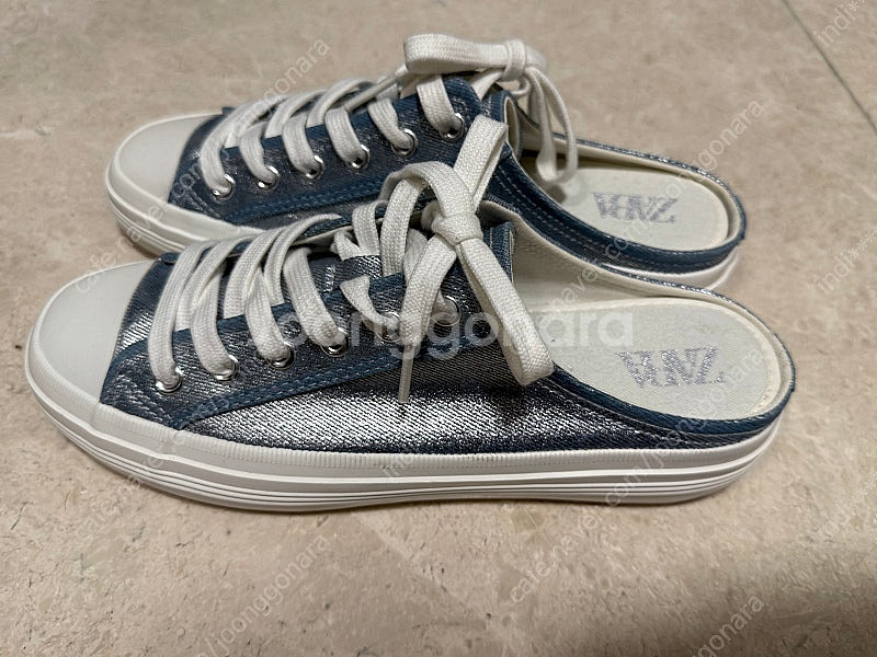 자라 뮬 스니커즈 240 (새상품)--0