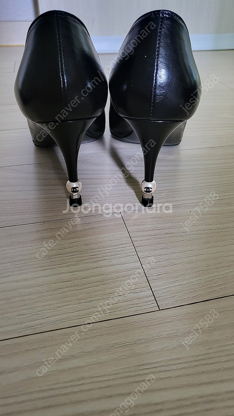 샤넬 펌프스38c--1