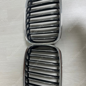 BMW 5gt 순정그릴 팝니다.