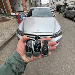 [판매] 벤츠 GLC43 AMG 2021년식 신형 스마트키 2EA + 근접도어 PKE 시공 완료 모바일 연동·디자인 개조 가능