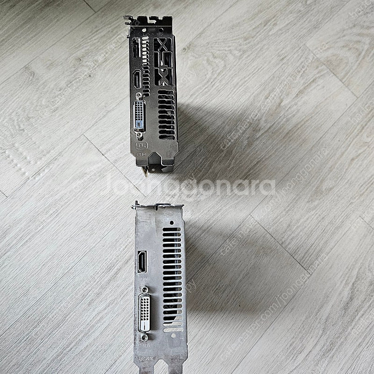 그래픽카드 두개(gtx 1650/rx550) 팝니다.--4
