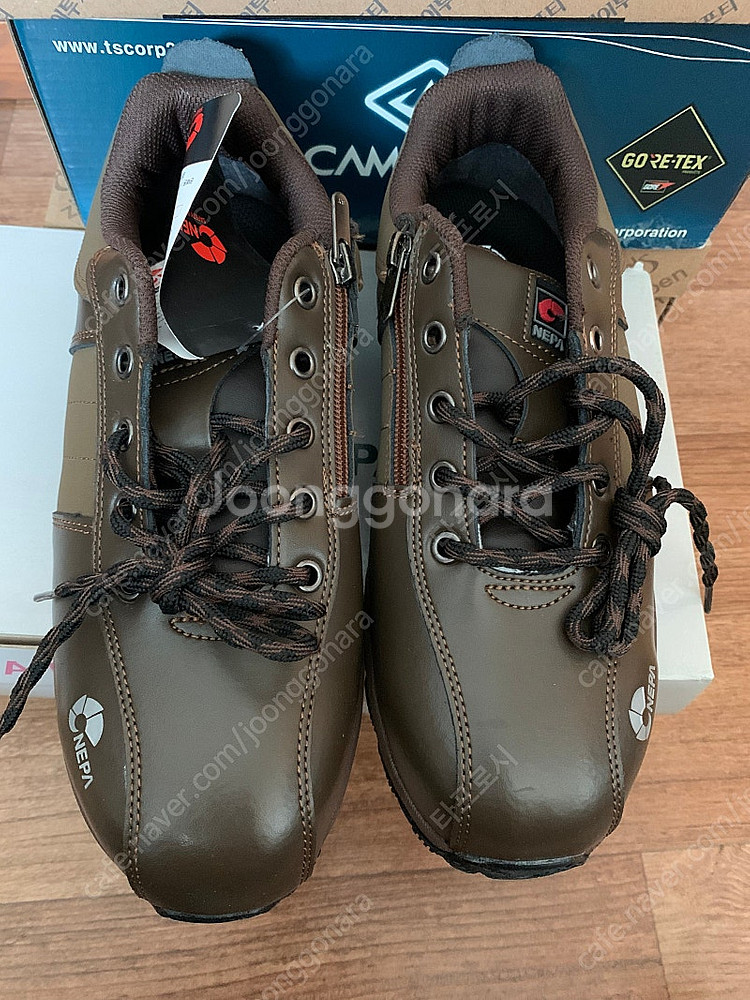 네파 안전화 4인치 브라운색상 260사이즈 새상품--2
