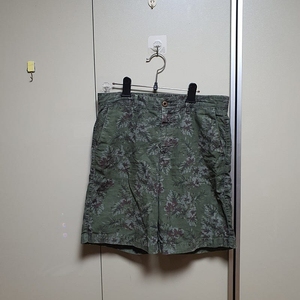 베네통 남성 린넨 혼방 반바지(80-94,31~32인치정도)//5천원