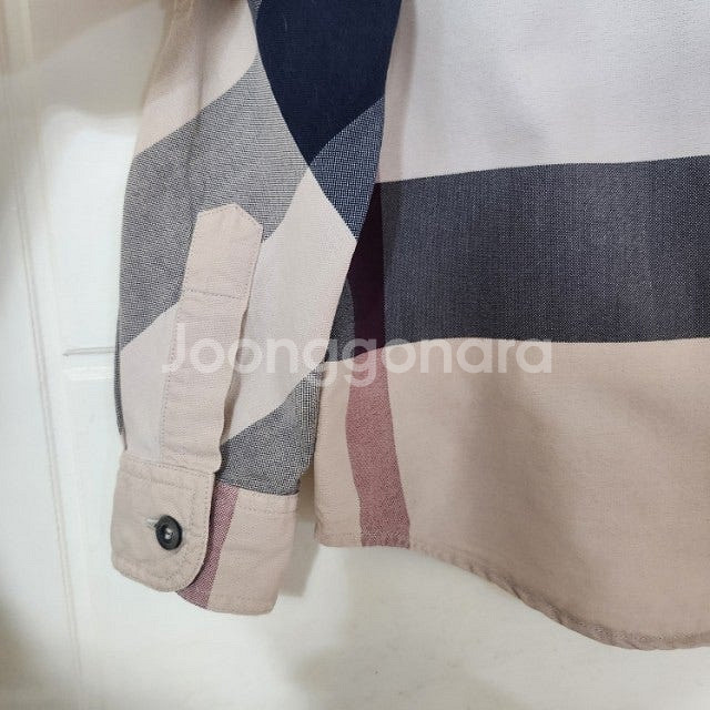 SALE~ 새상품급. 90호 (2y) 버버리 키즈 소매...--9