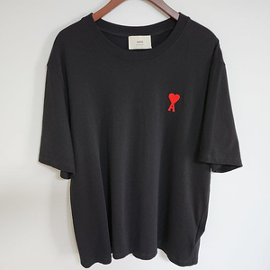 XL 아미 블랙 하트 자수 로고 반팔티 UTS004 726